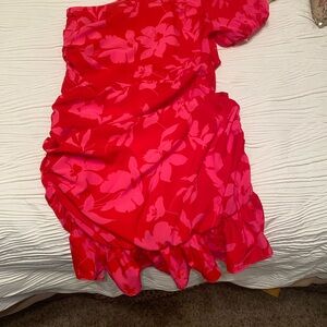 SHEIN Red and Pink Floral Fabric